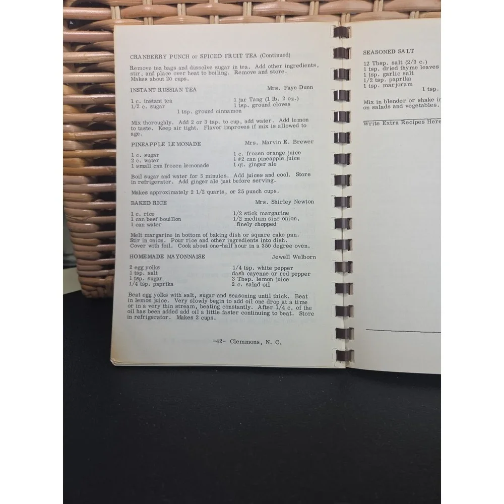 Clemmons‎ United Methodist Church Cookbook Vintage Clemmons, North Carolina
